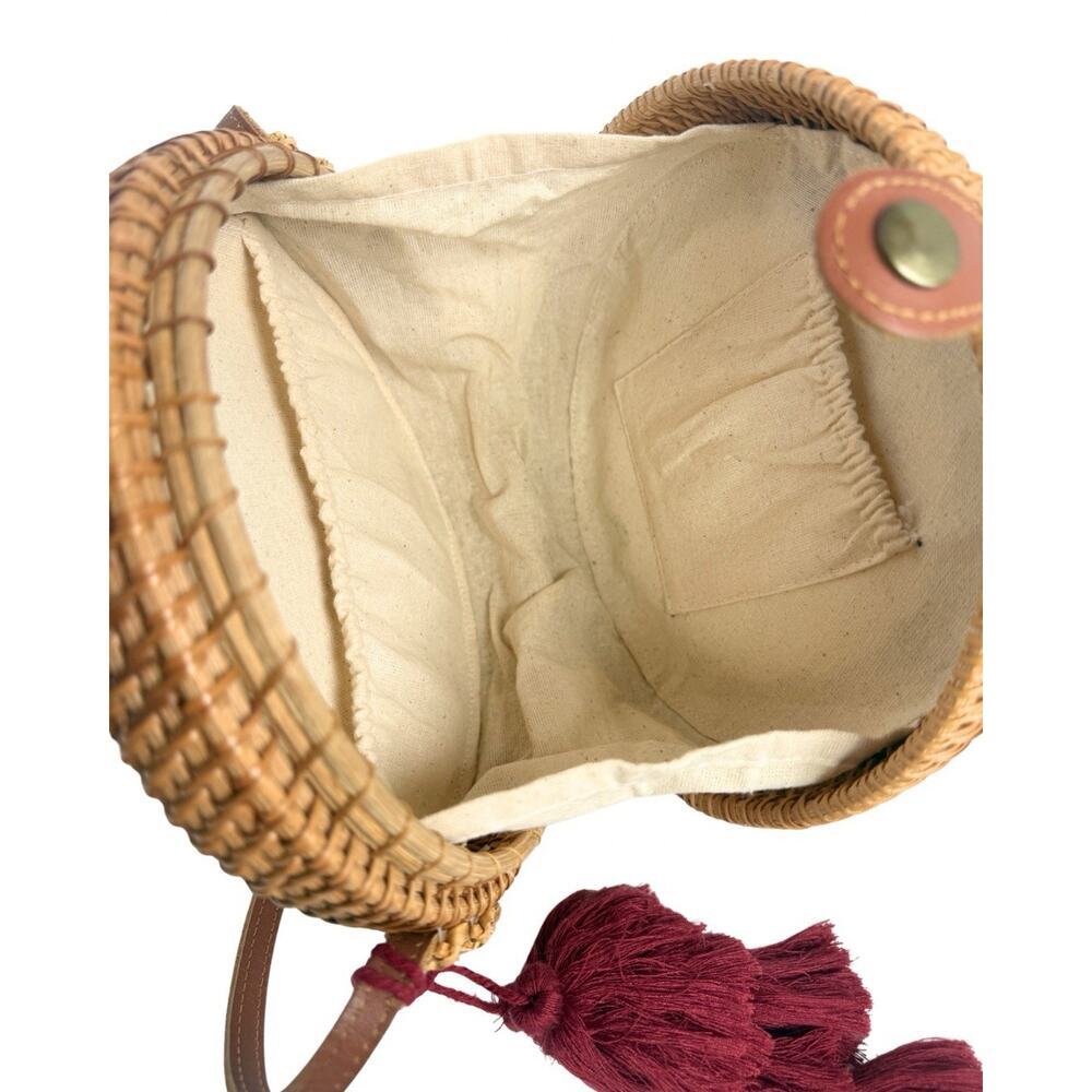 Round Rattan Wicker Crossbody Bag Boho Straw Purse Burgundy Tassels - Picture 6 of 7